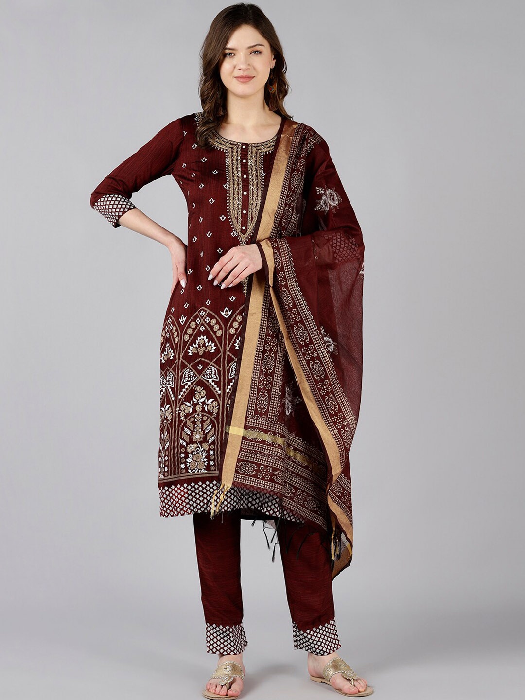 

BAESD Ethnic Motifs Sequinned Chanderi Cotton Straight Kurta with Trousers & Dupatta, Red