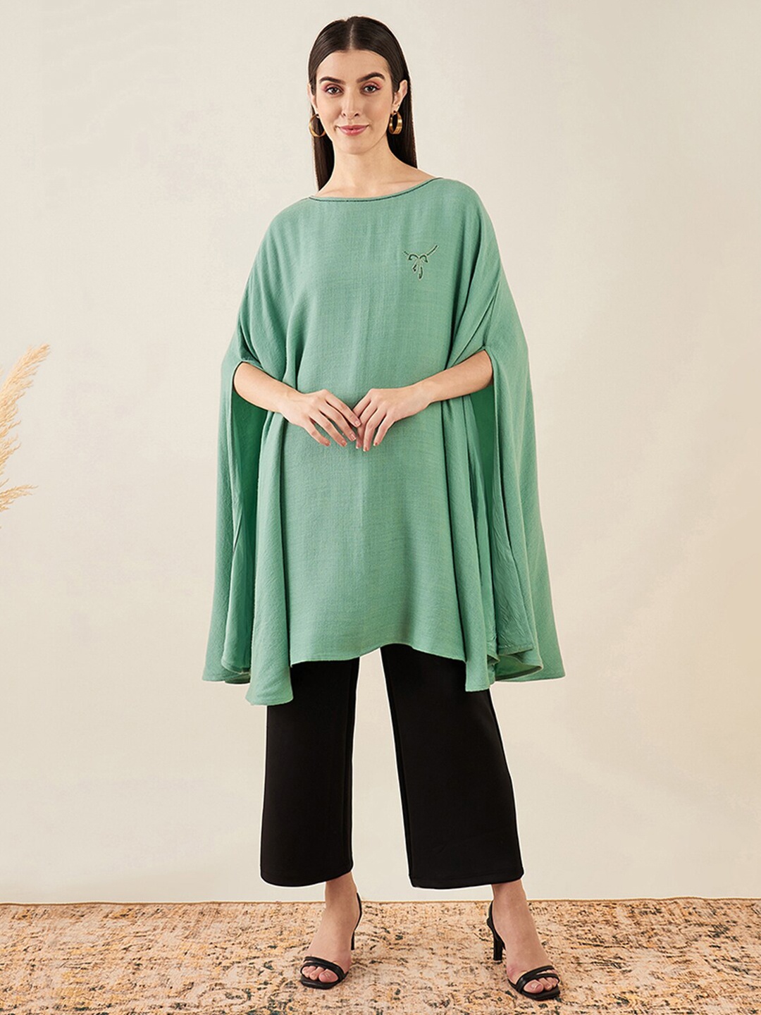 

First Resort by Ramola Bachchan Boat Neck Slit Sleeves Cashmere Longline Cape Top, Green