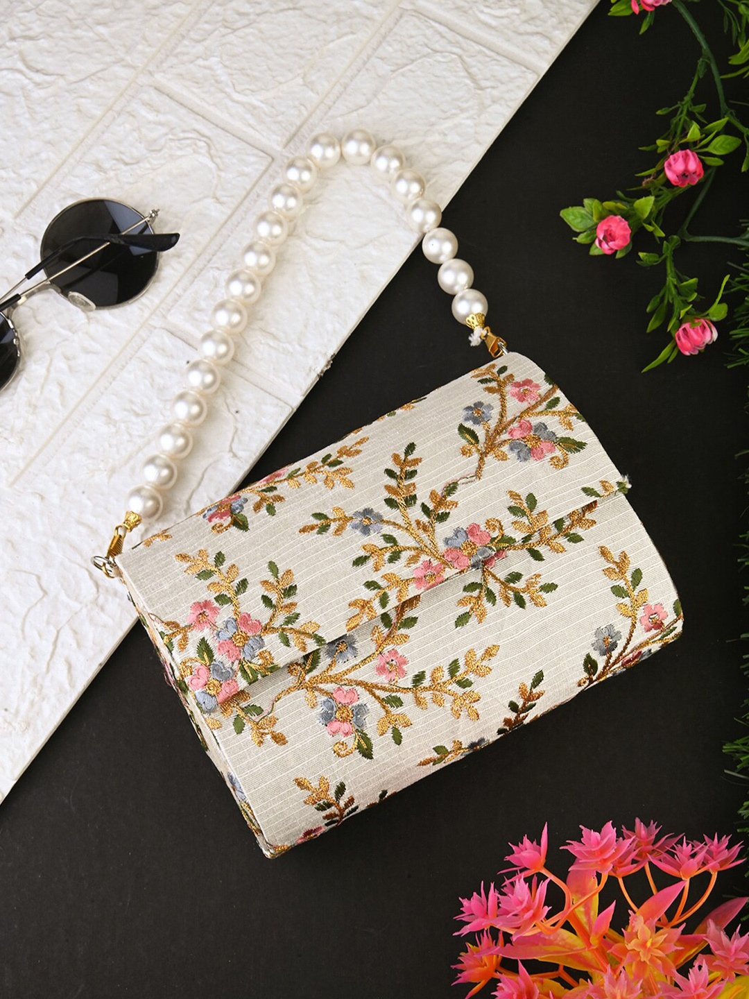 

gaura pakhi Embroidered Foldover Clutch, White