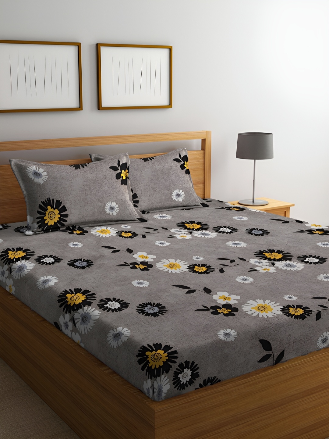 

ERIC LONDON Grey and black Floral 144 TC Queen Bedsheet with 2 Pillow Covers