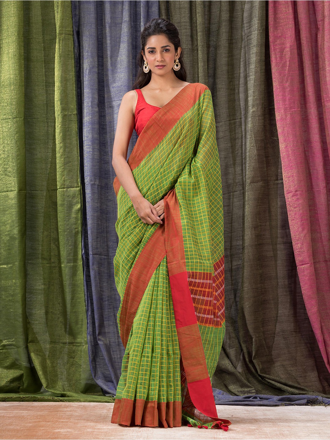 

Angoshobha Striped Woven Design Saree, Green