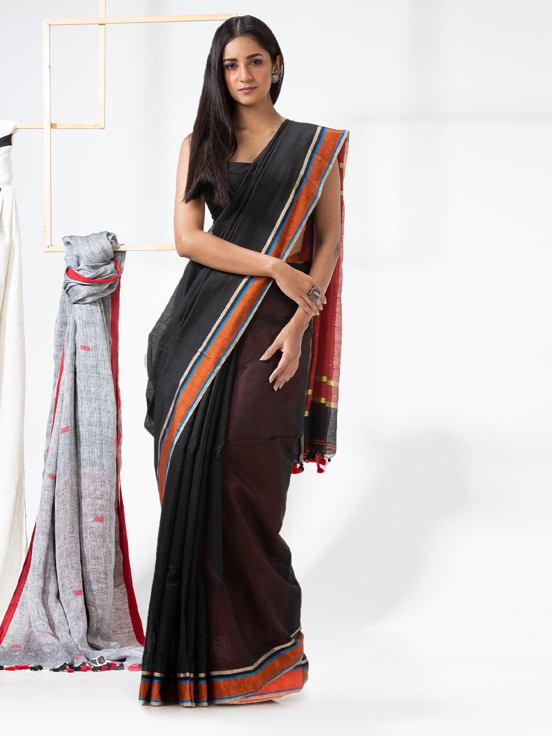 

Angoshobha Sequinned Saree, Black