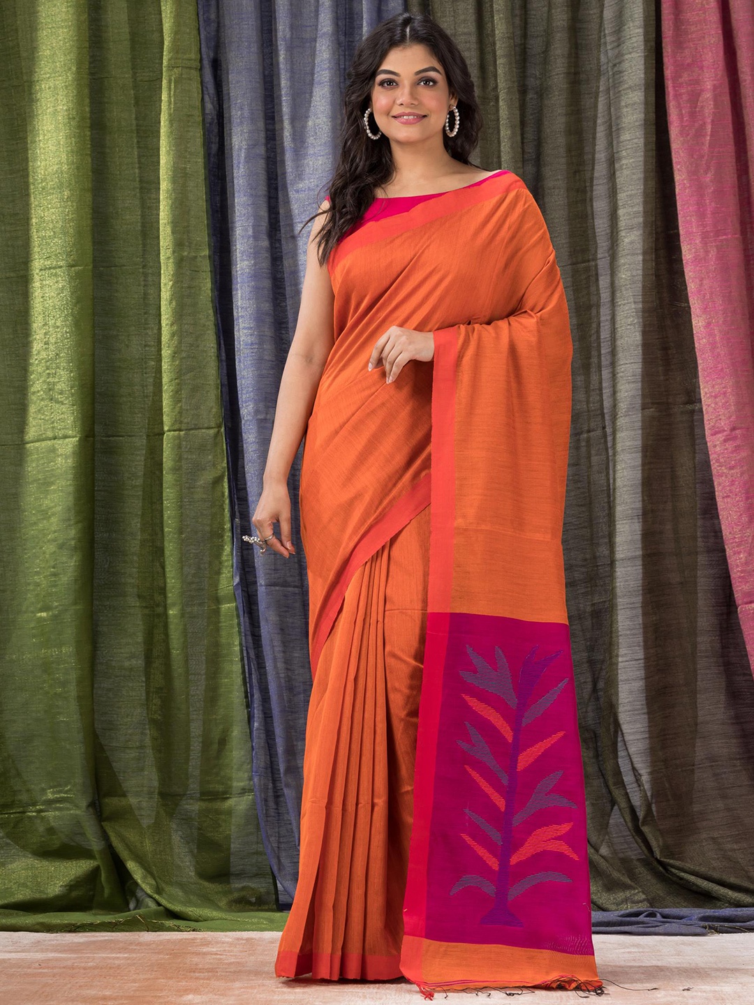 

Angoshobha Woven Design Jamdani Saree, Orange