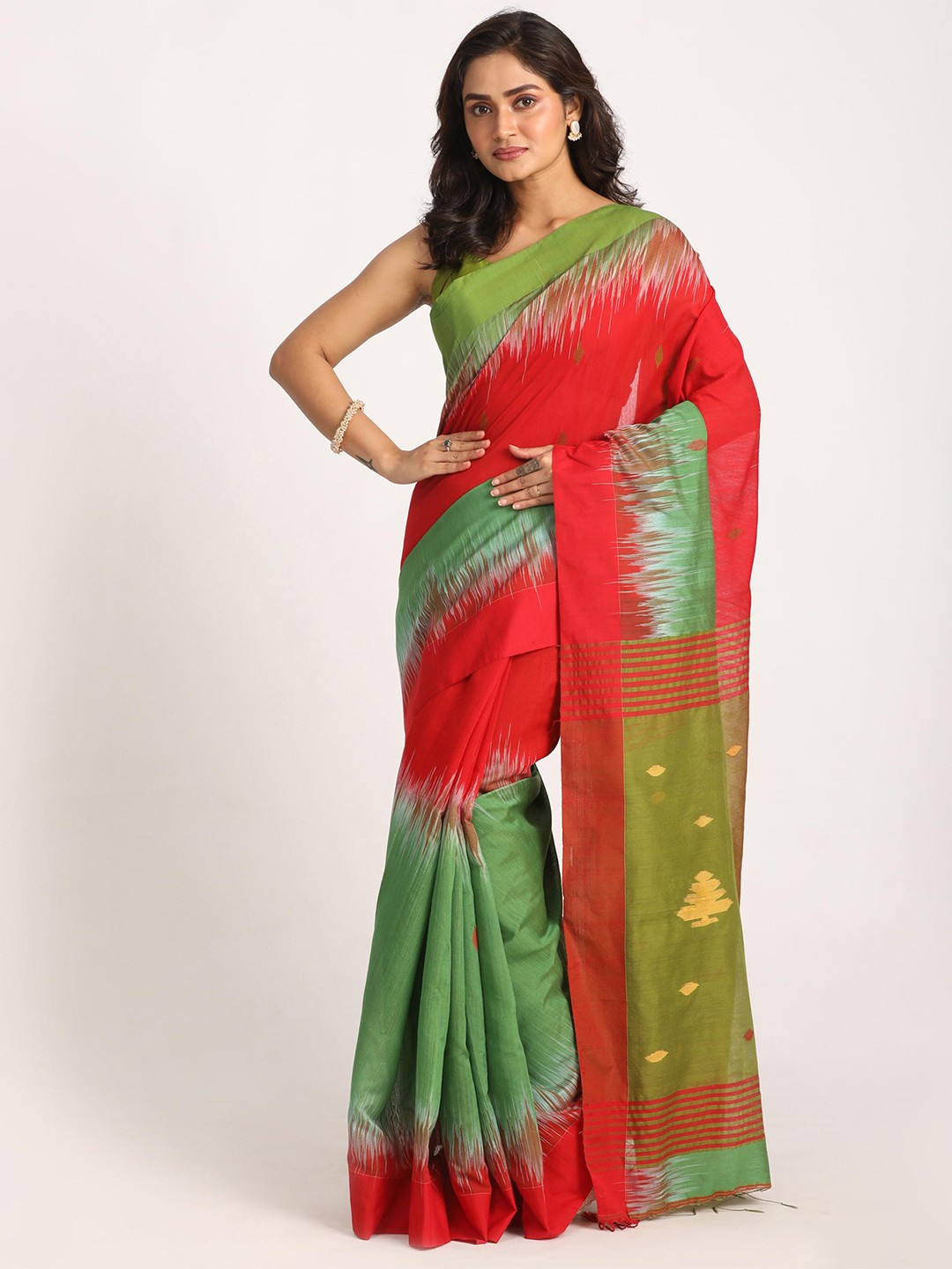 

Angoshobha Woven Design Jamdani Saree, Red