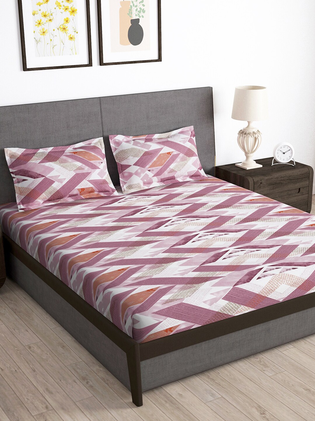 

Story@home White & Pink Geometric 180 TC Queen Bedsheet with 2 Pillow Covers