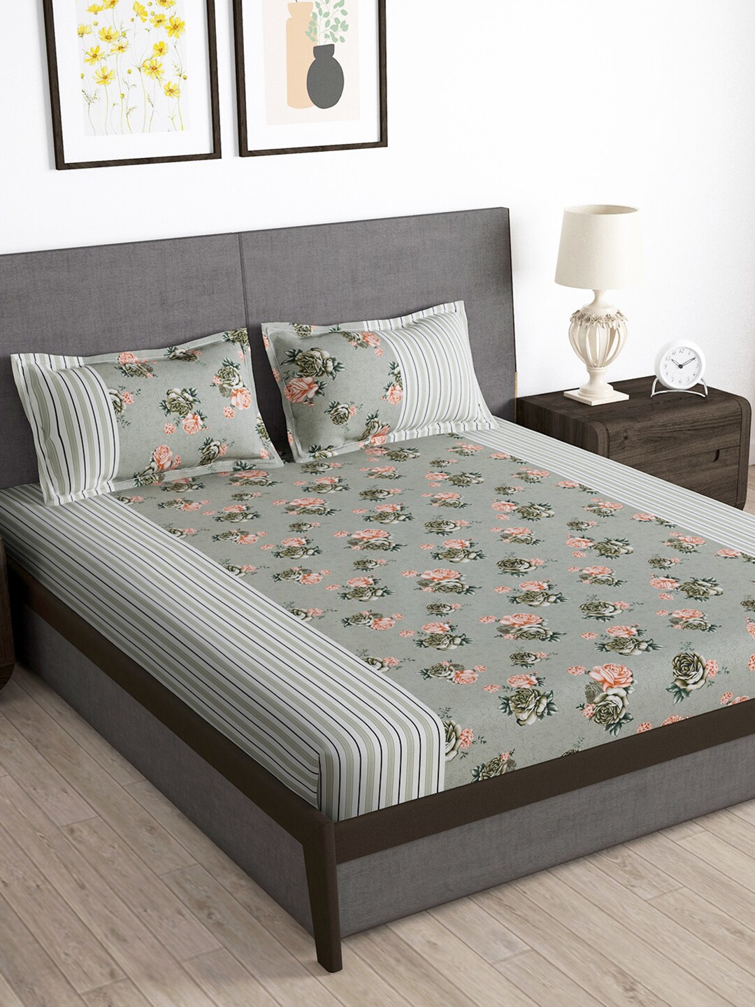 

Story@home Grey & Orange Floral 180 TC Queen Bedsheet with 2 Pillow Covers