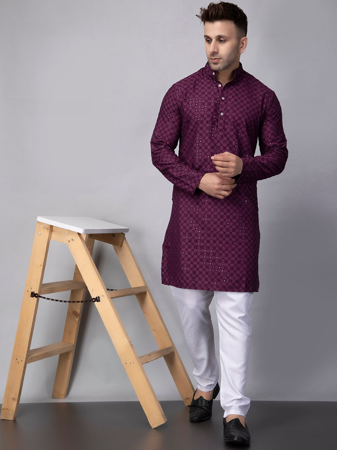 

hangup plus Ethnic Embroidered Mandarin Collar Straight Kurta With Pyjamas, Purple