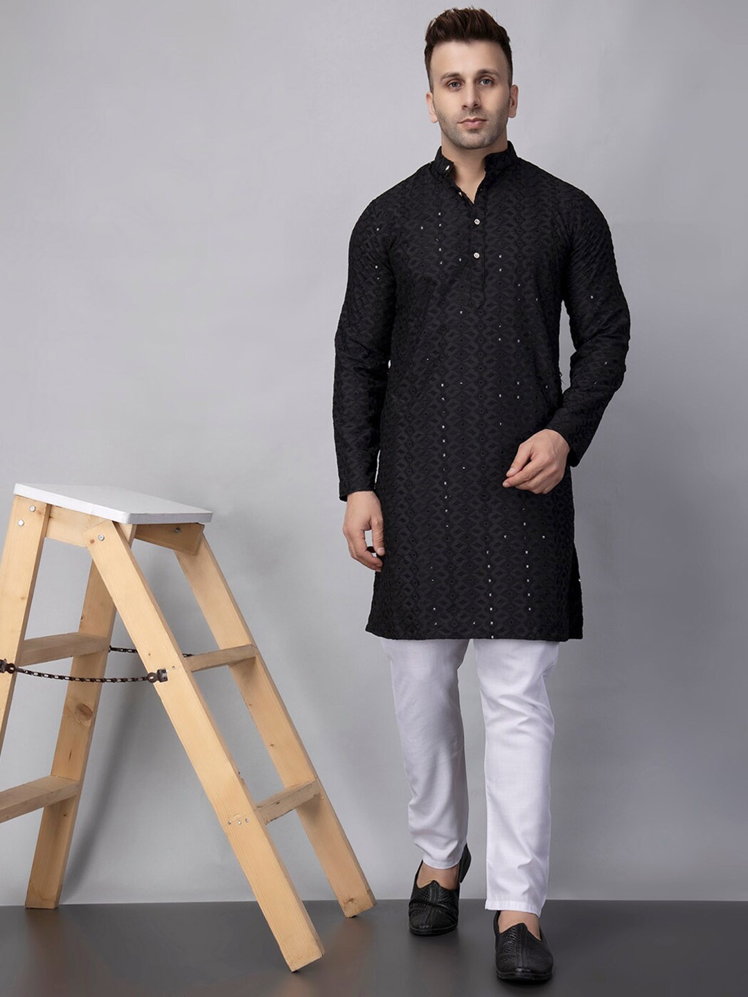 

hangup trend Regular Kurta with Pyjamas, Black