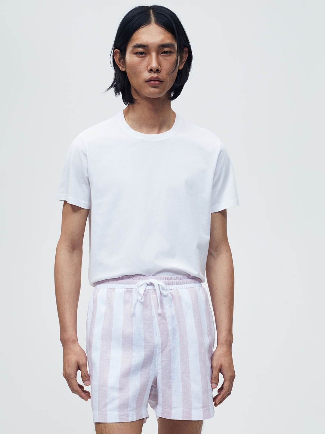 

H&M Men Striped Regular Fit Linen-Blend Shorts, Pink