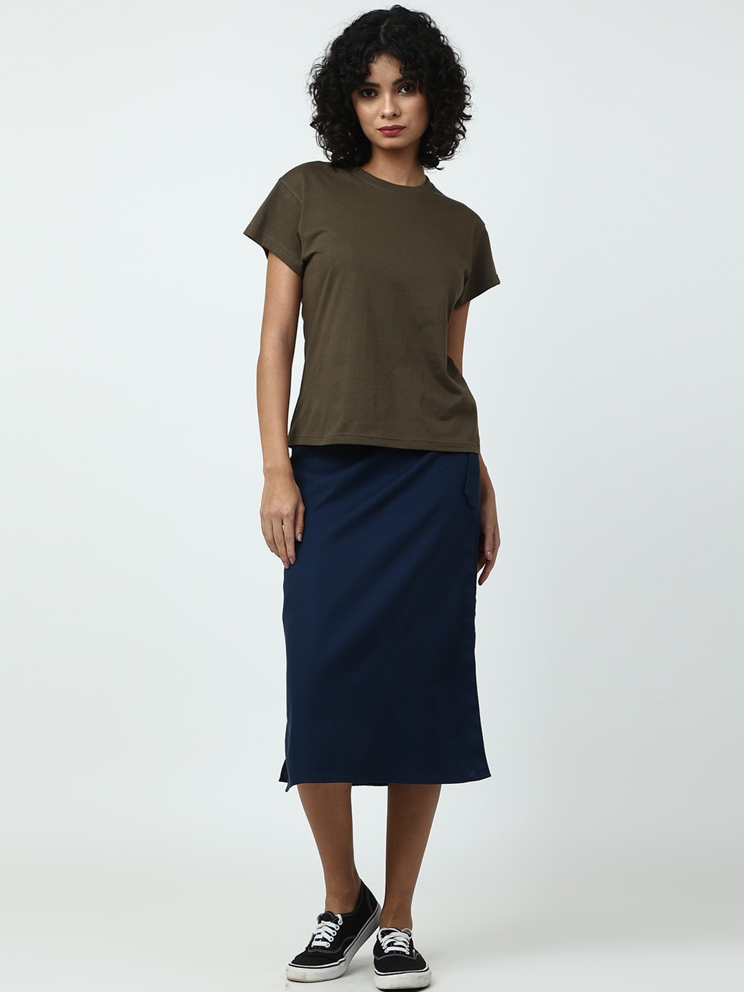 

Saltpetre Round Neck Short Sleeves Organic Cotton T-shirt With Skirt, Olive