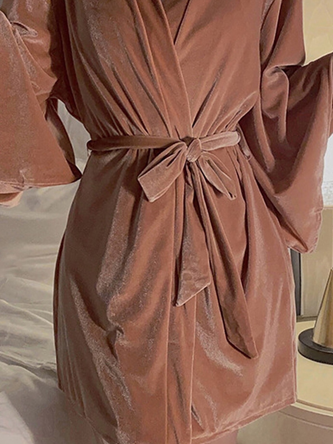 

LULU & SKY Long Sleeves Velvet Nightdress, Rose gold