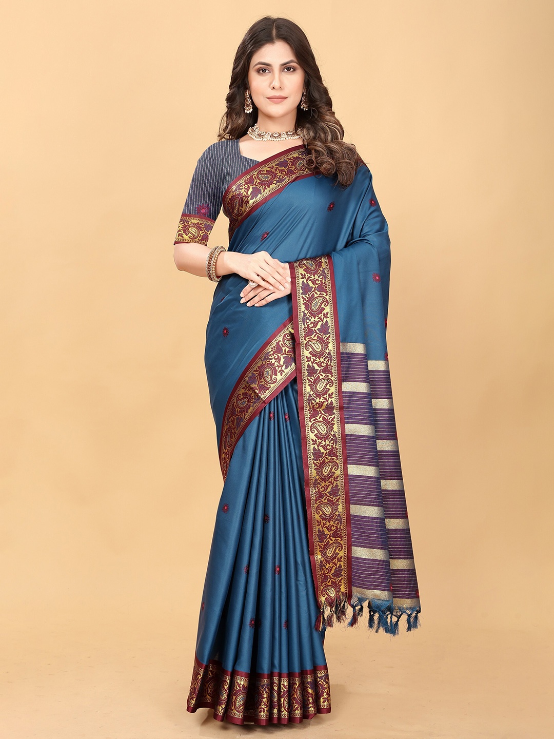 

MOLTIRA Woven Design Zari Pure Cotton Designer Banarasi Saree, Sea green