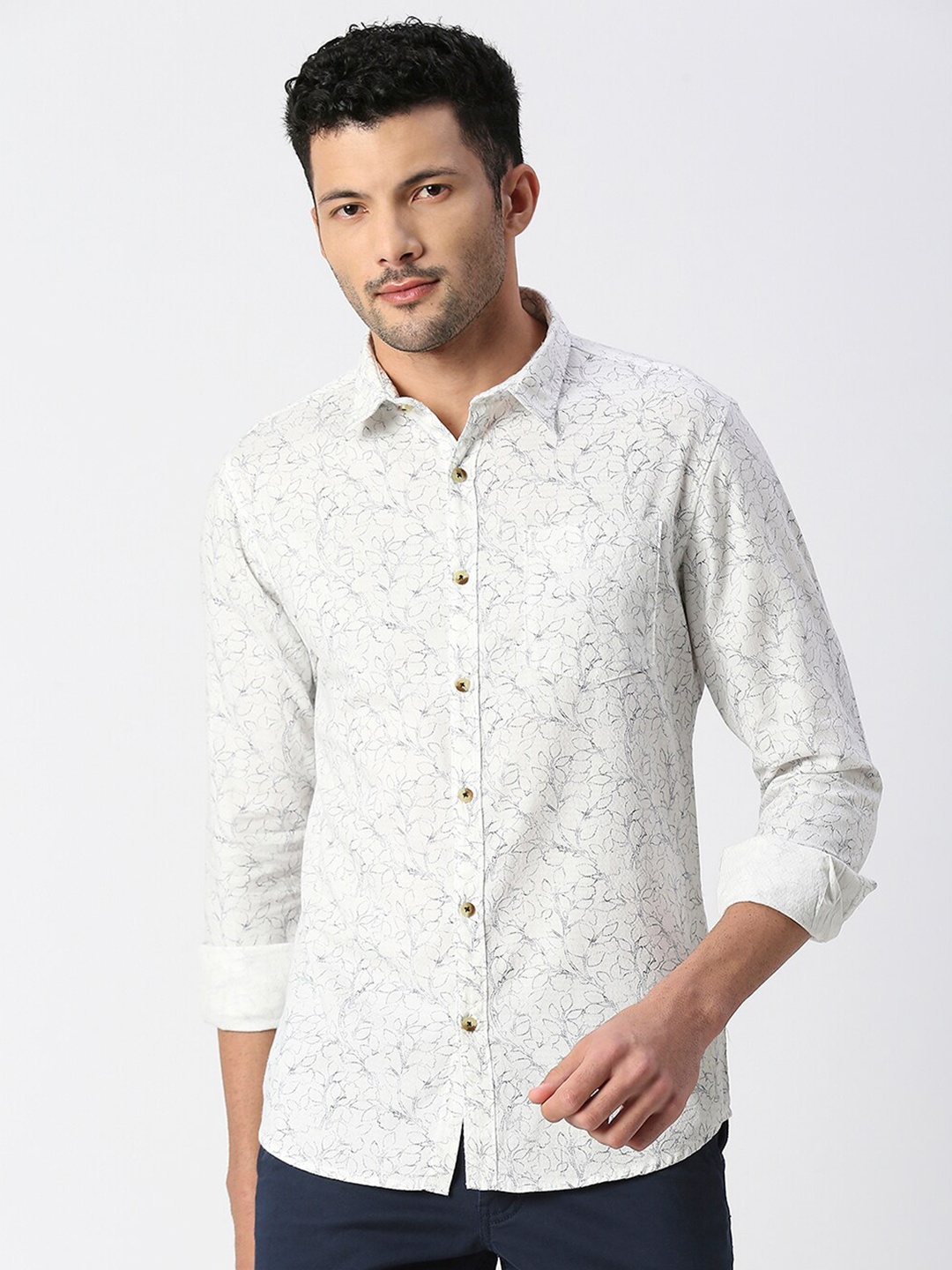 

SNX Floral Printed Cotton Tailored Fit Casual Shirt, Cream