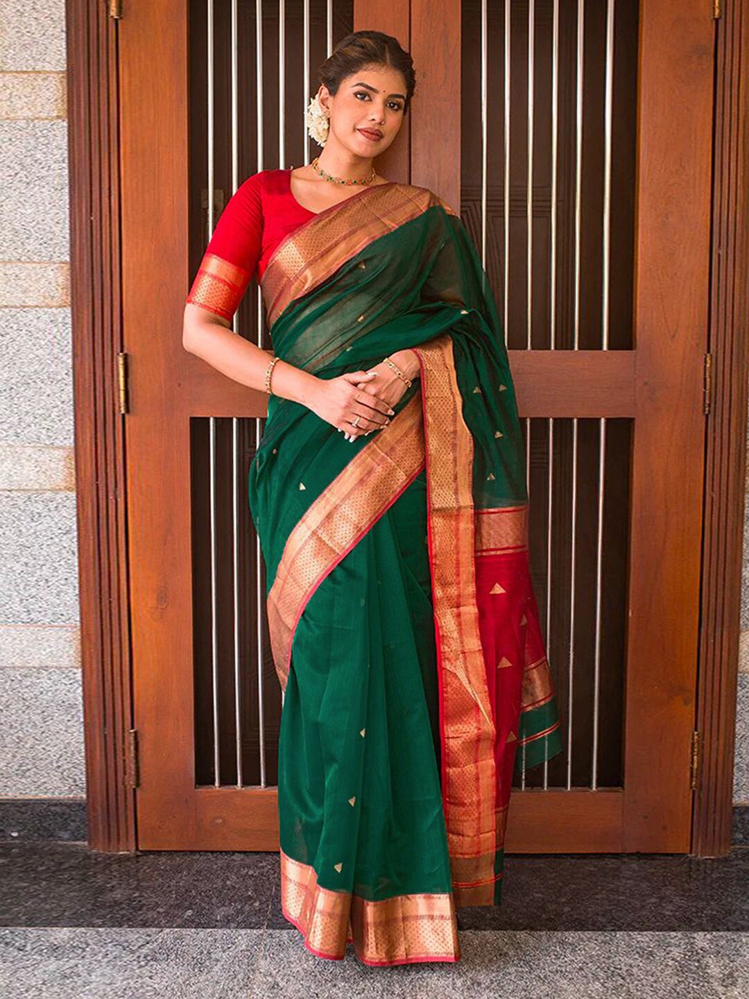 

Mitera Green & Red Geometric Woven Design Zari Saree