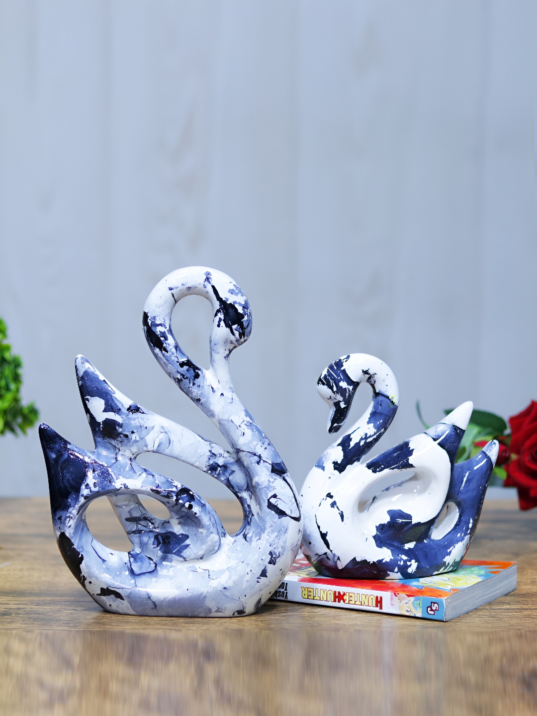 

GW CREATIONS White & Blue 2 Pieces Swan Couple Figurine Showpiece