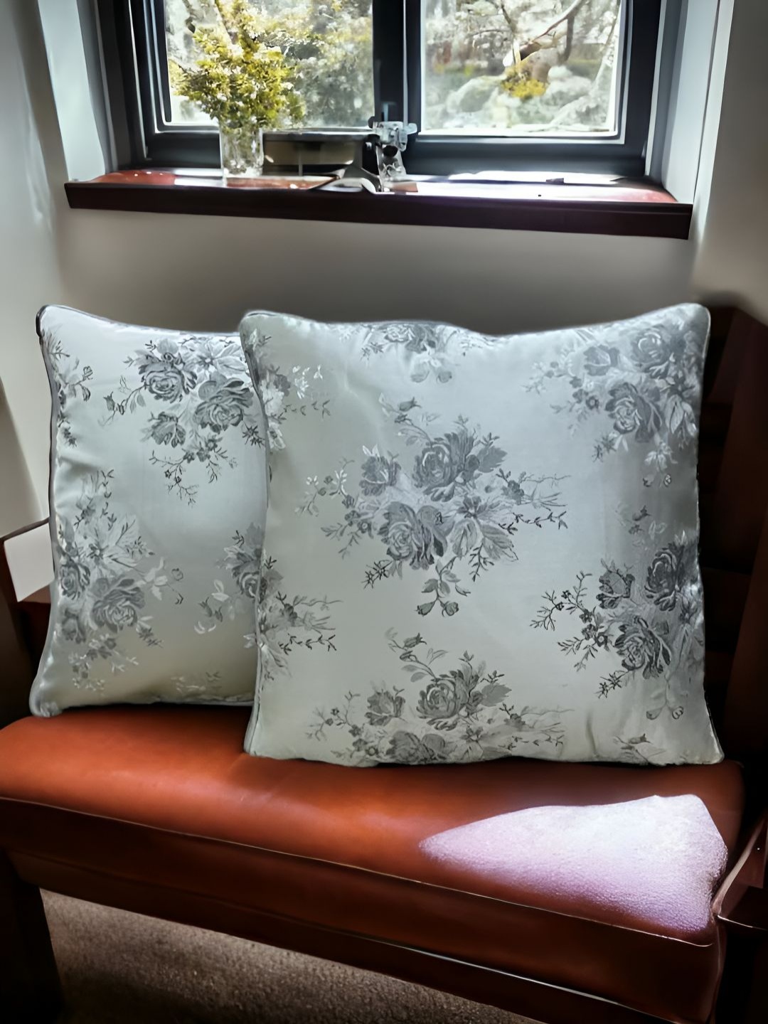 

CASA-NEST Grey & Black 2 Pieces Floral Square Cushion Covers
