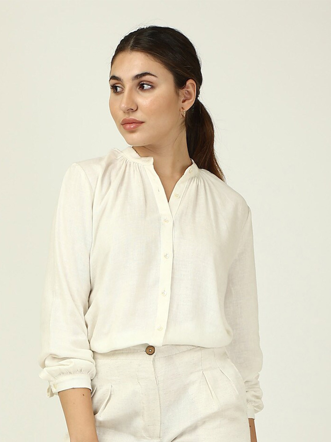 

Saltpetre Band Collar Classic Linen Shirt, Cream