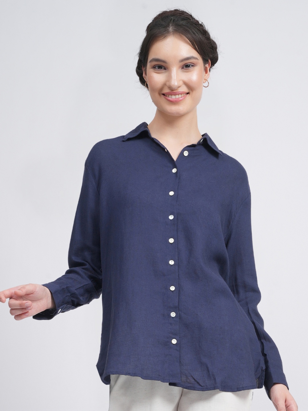 

Saltpetre Spread Collar Classic Twill Linen Longline Shirt, Navy blue