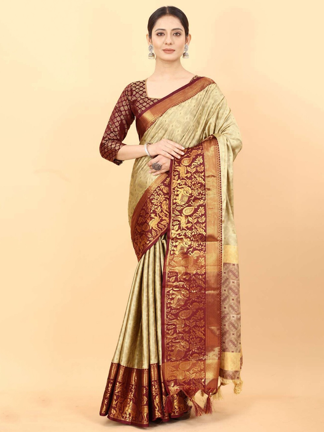 

VASTRAME Ethnic Design Zari Pure Silk Banarasi Saree, Cream