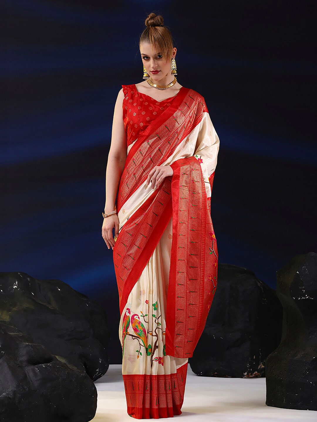 

Saree mall Cream-Coloured Ethnic Motifs Printed Zari Bagh Saree