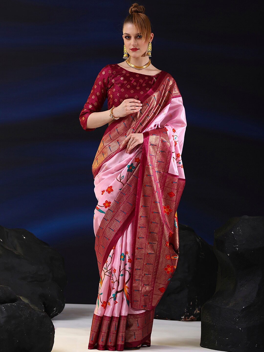 

Saree mall Pink & Maroon Ethnic Motifs Printed Zari Bagh Saree