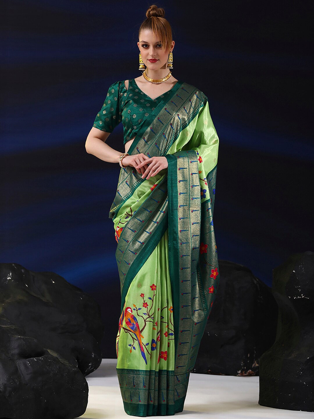 

Saree mall Green & Red Ethnic Motifs Printed Zari Bagh Saree