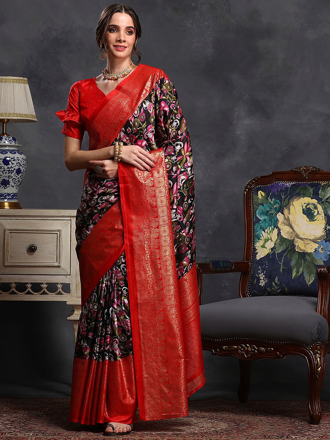 

Saree mall Black & Red Kalamkari Printed Sungudi Saree