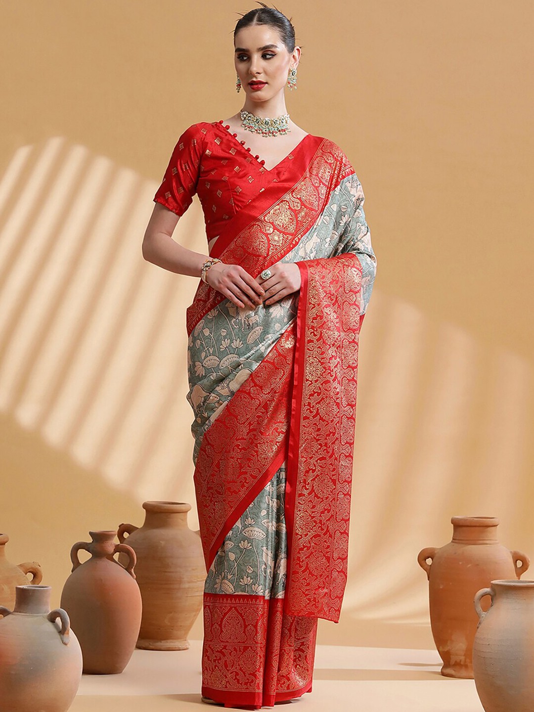 

Saree mall Sea Green & Red Kalamkari Printed Zari Bagh Saree
