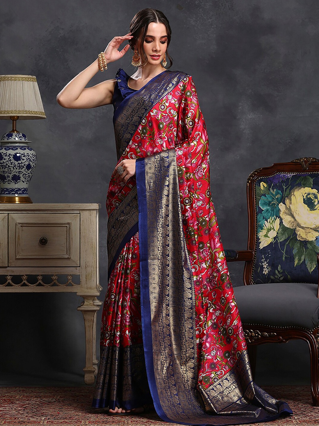 

Saree mall Red & Navy Blue Kalamkari Printed Sungudi Saree