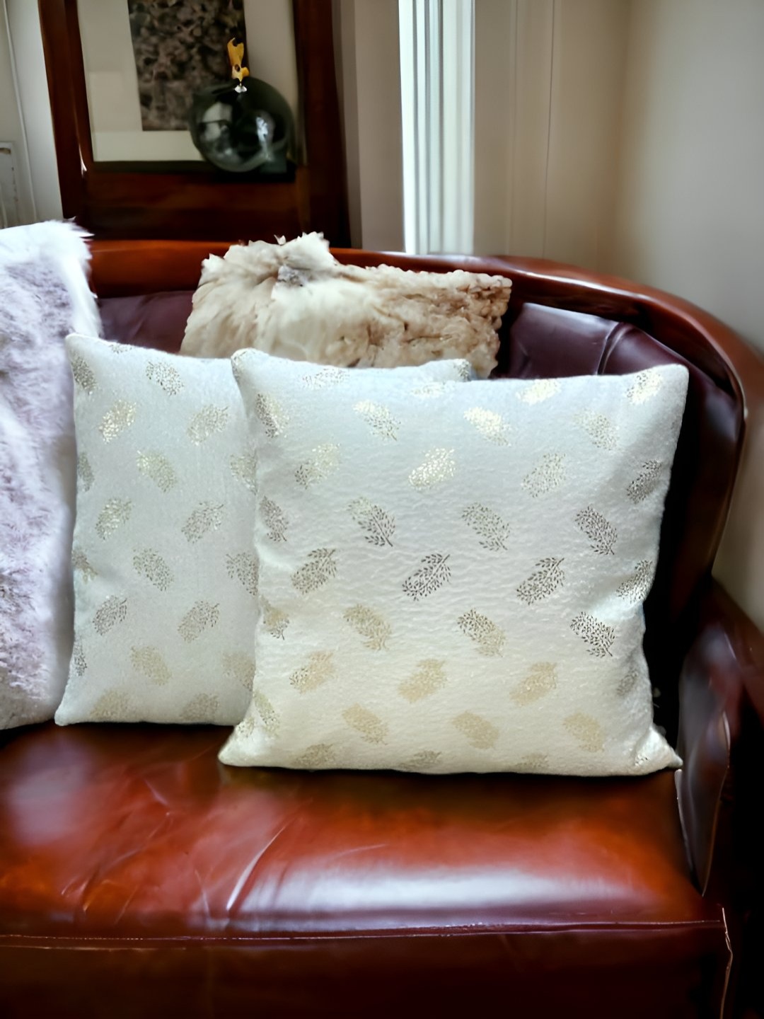 

CASA-NEST White & Gold-Toned 2 Pieces Floral Square Cushion Covers