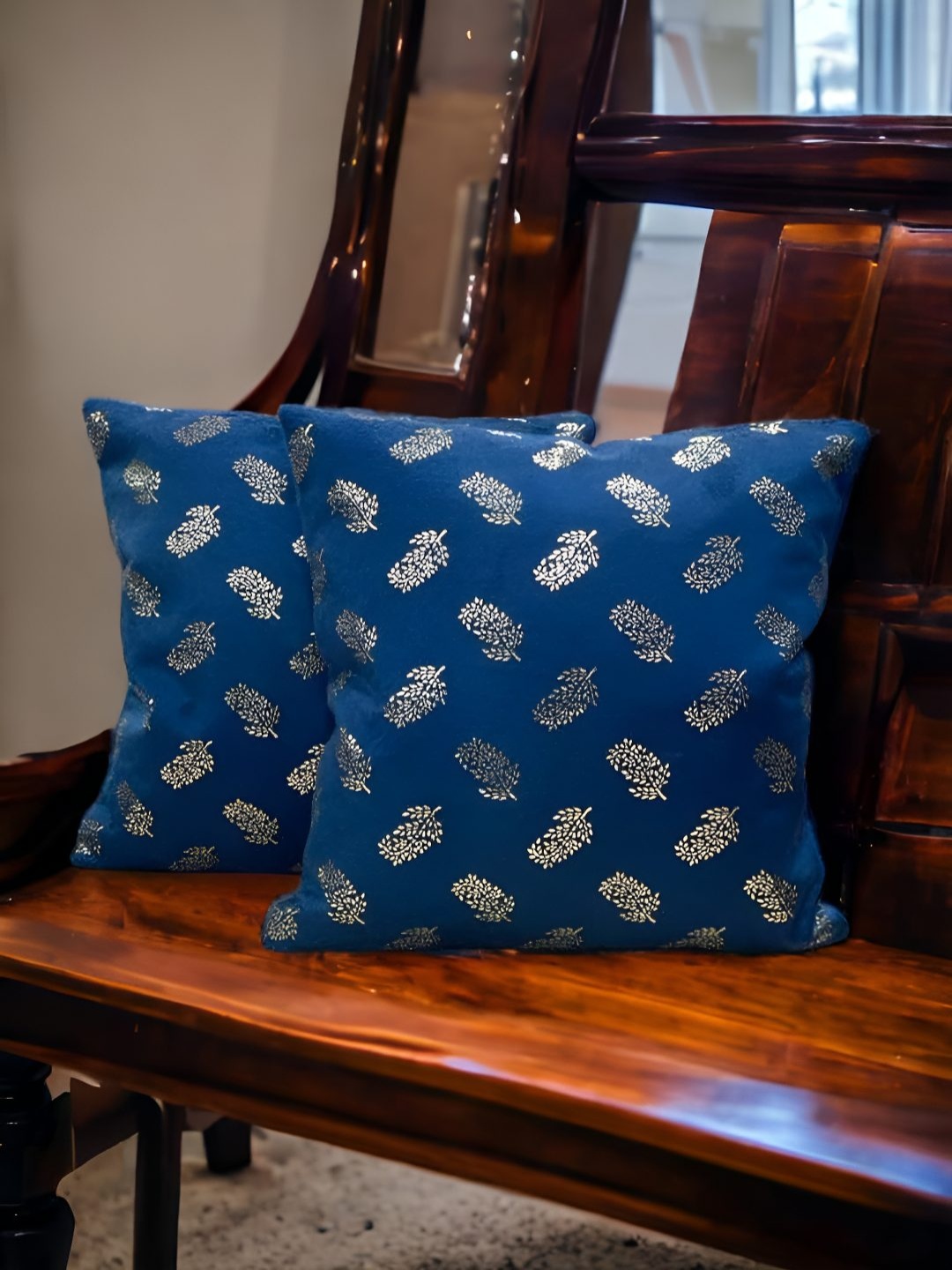 

CASA-NEST Blue & Gold-Toned 2 Pieces Floral Square Cushion Covers