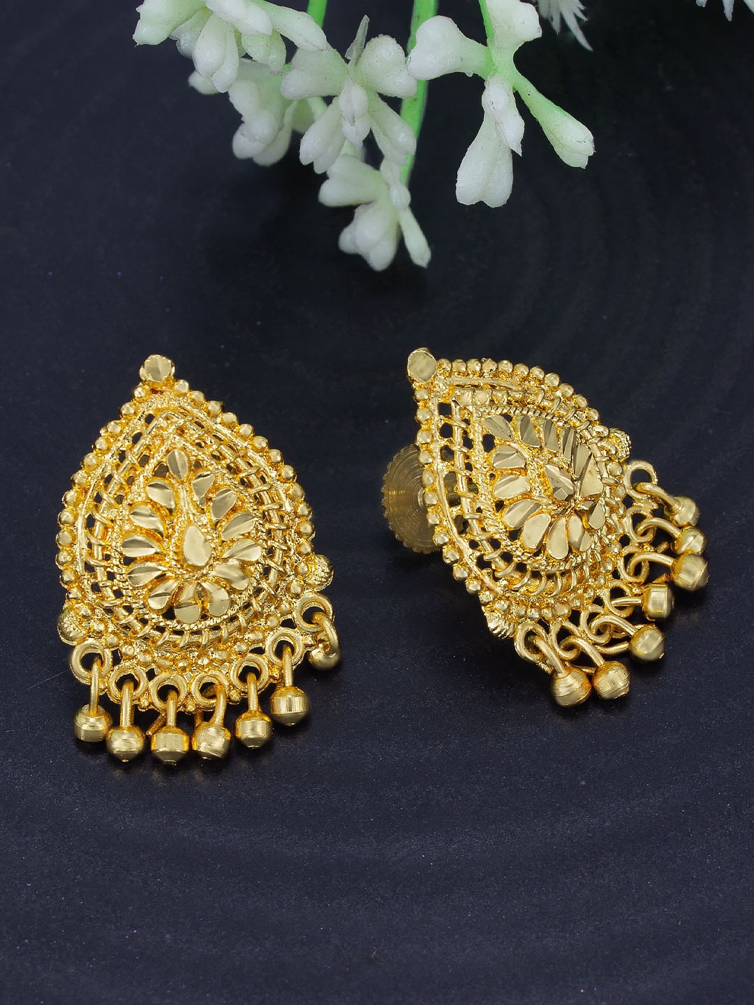 

PRIVIU Artificial Beads Beaded Teardrop Shaped Studs Earrings, Gold