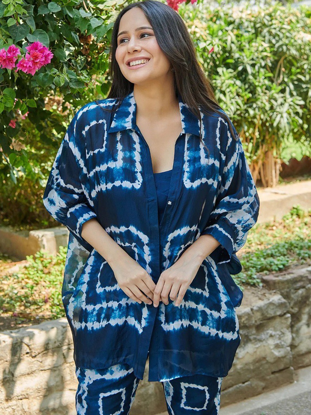

ISHA TRADE Plus Size Geometric Printed Shirt With Trouser Co-Ords, Blue
