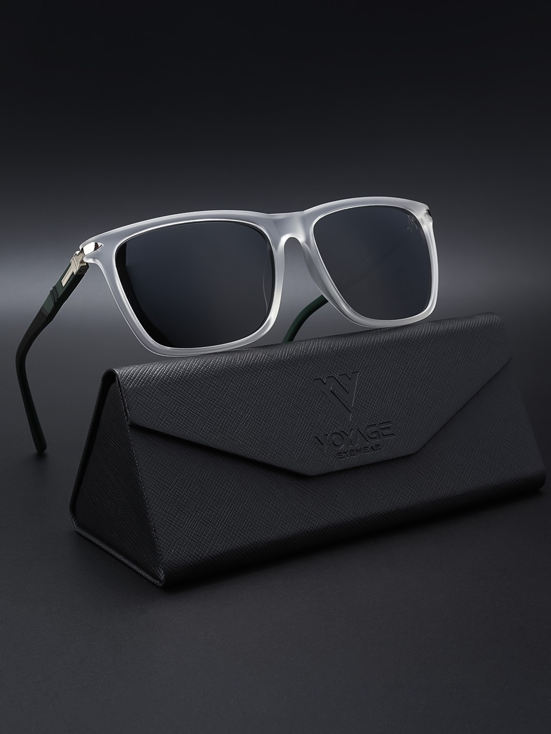 

Voyage Unisex Black Wayfarer Sunglasses with Polarised and UV Protected Lens