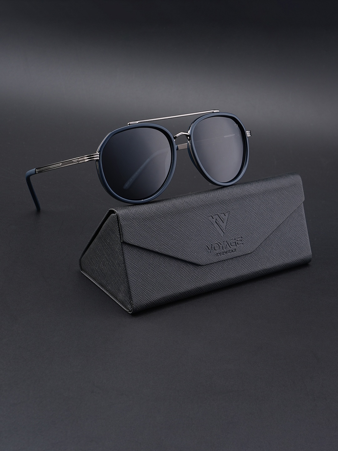 

Voyage Unisex Black Lens Round Sunglasses with Polarised and UV Protected Lens