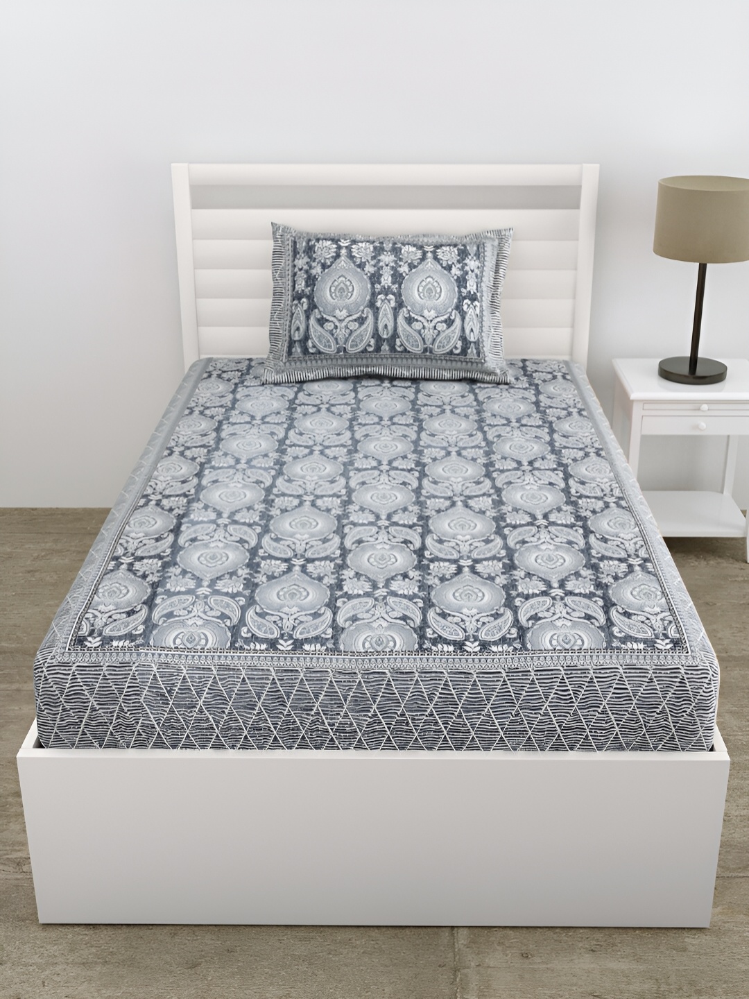 

DOLLIFI Grey & White Ethnic Motifs Cotton 180 TC Single Bedsheet With 1 Pillow Cover