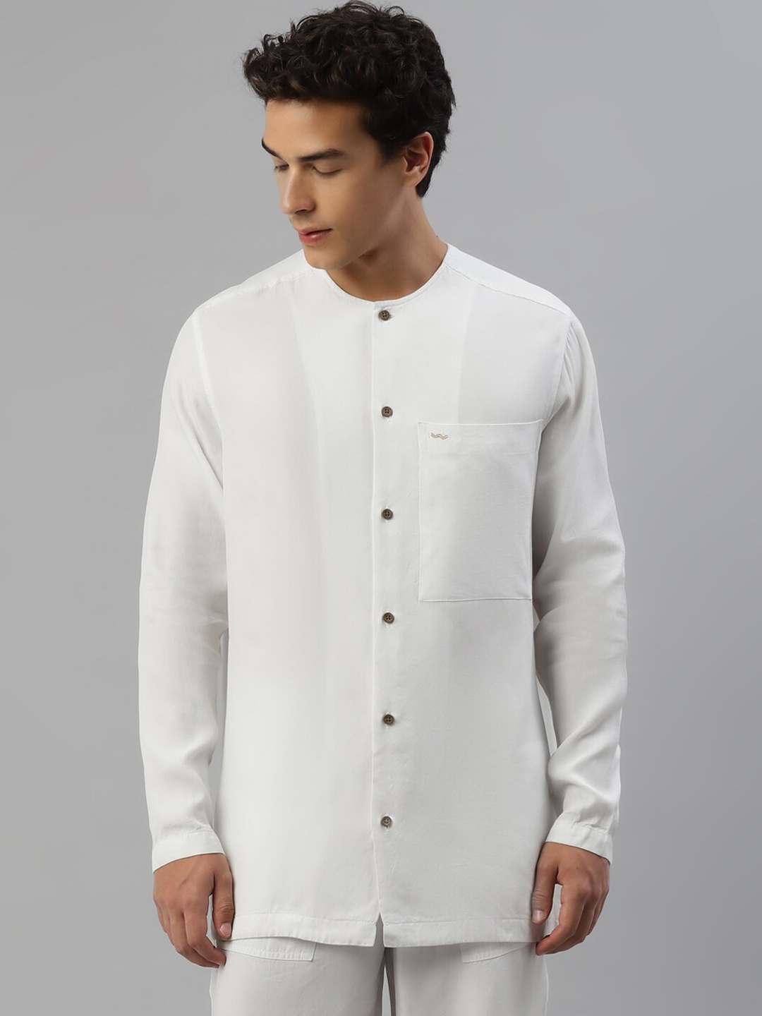 

Slowave Round Neck Shirt With Trouser, White