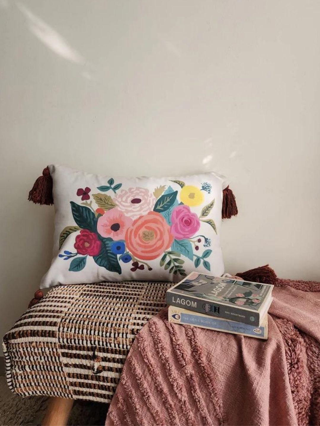 

HYPPY Unisex White & Pink Self Design Pure Cotton Pillow Covers
