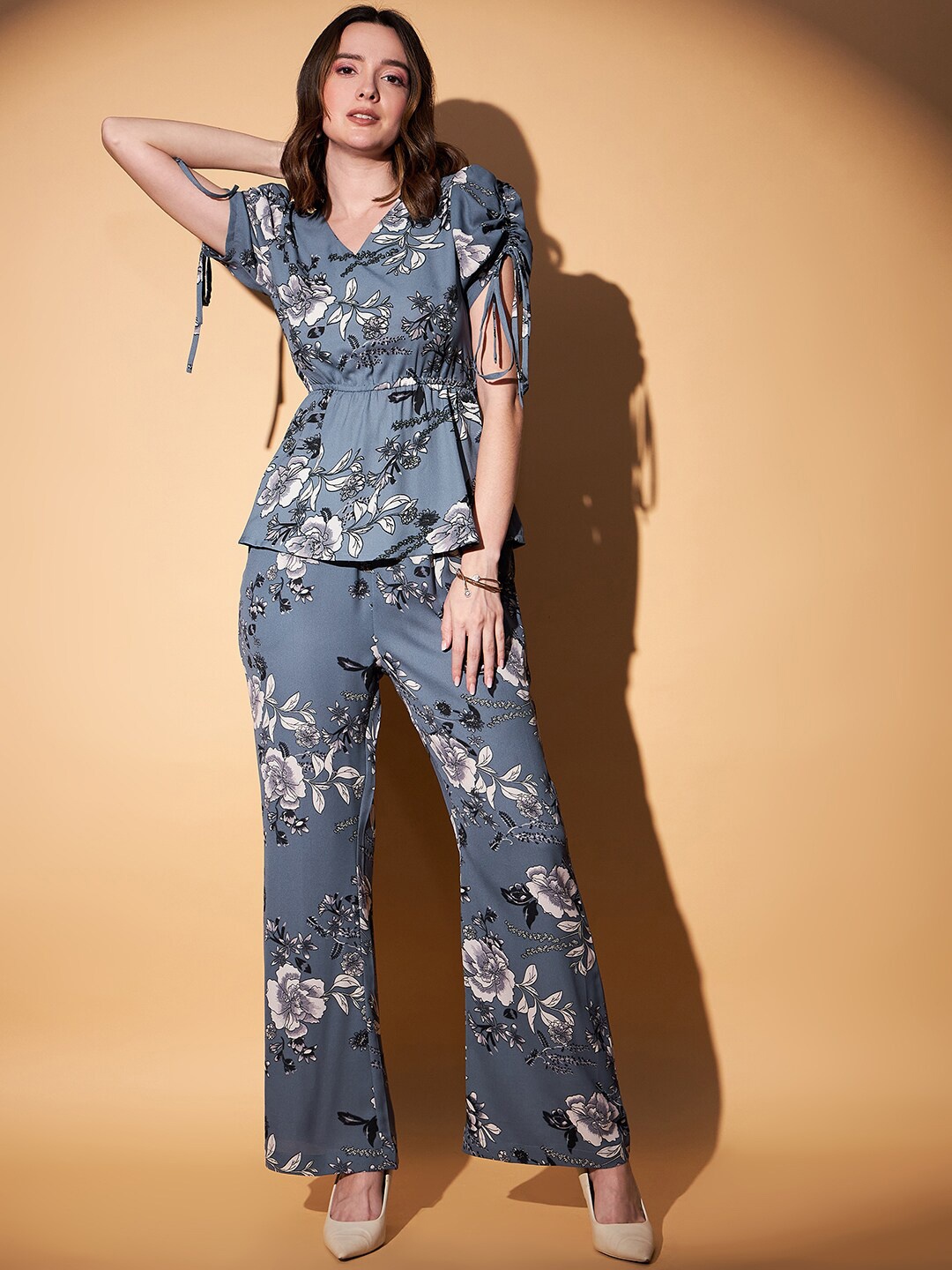 

KASSUALLY Floral Printed Top With Trouser, Blue