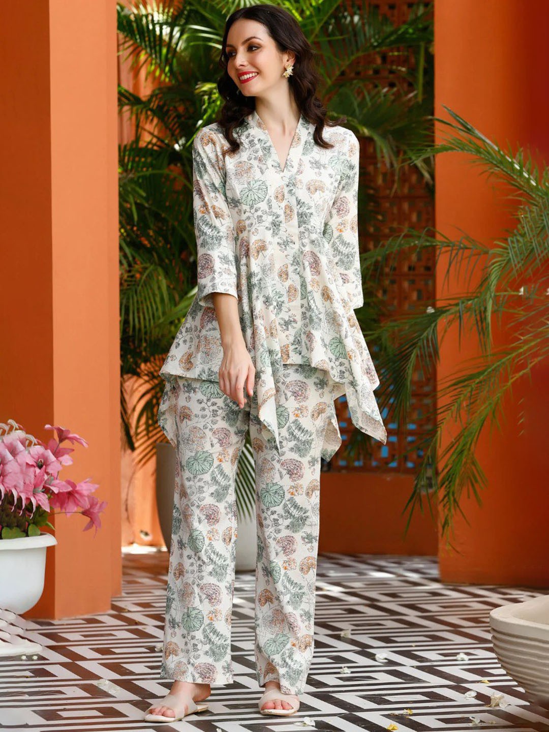 

ISHA TRADE Floral Printed Tunic With Trouser, Cream