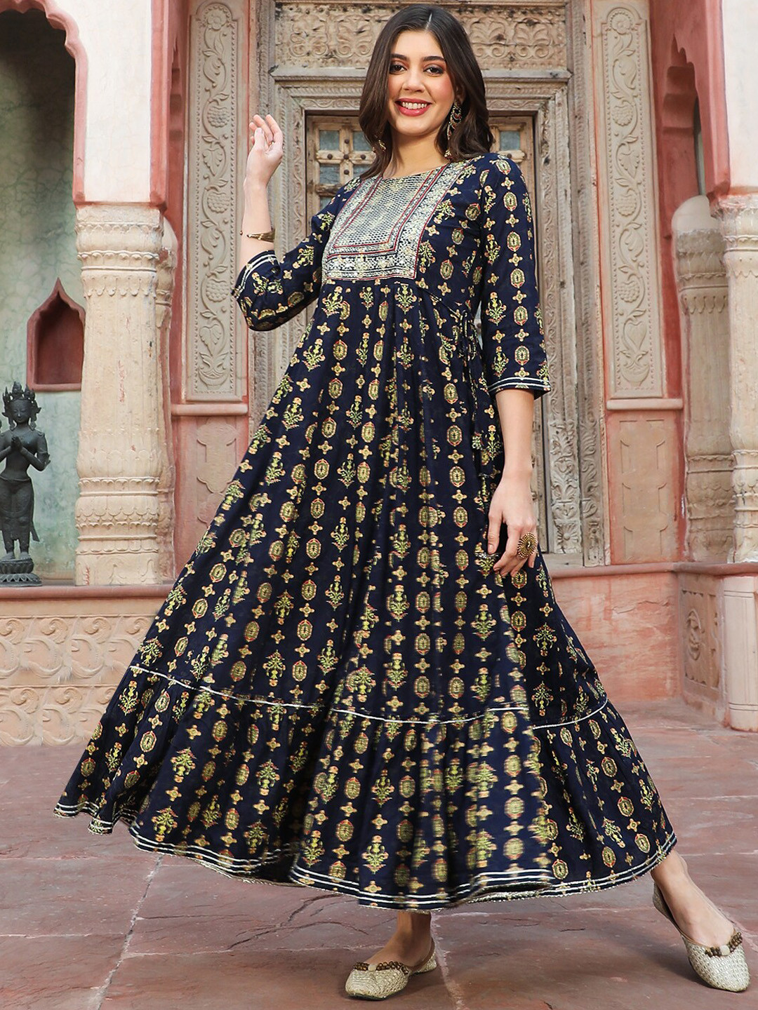 

KIMAYRA Floral Printed Anarkali Kurta, Navy blue