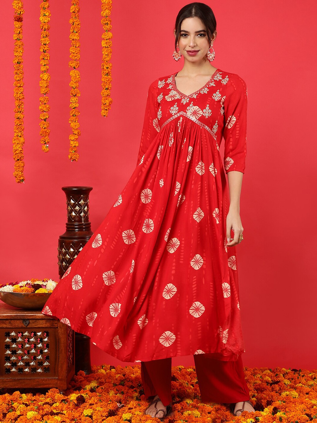 

KIMAYRA Bandhani Printed V-Neck Kurta with Palazzos & Dupatta, Red
