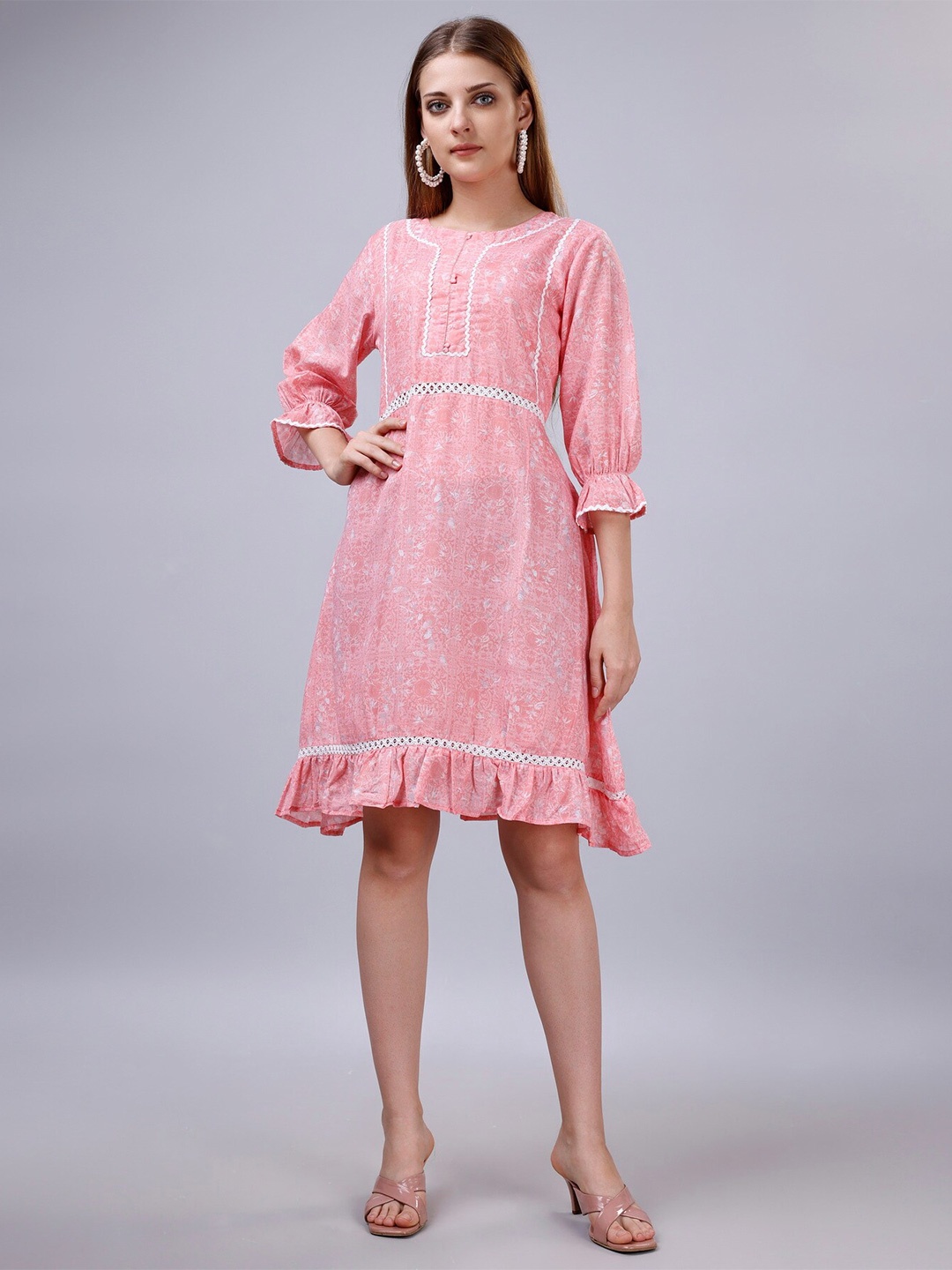 

Momina Fashion Floral Printed Cotton A-Line Dress, Pink