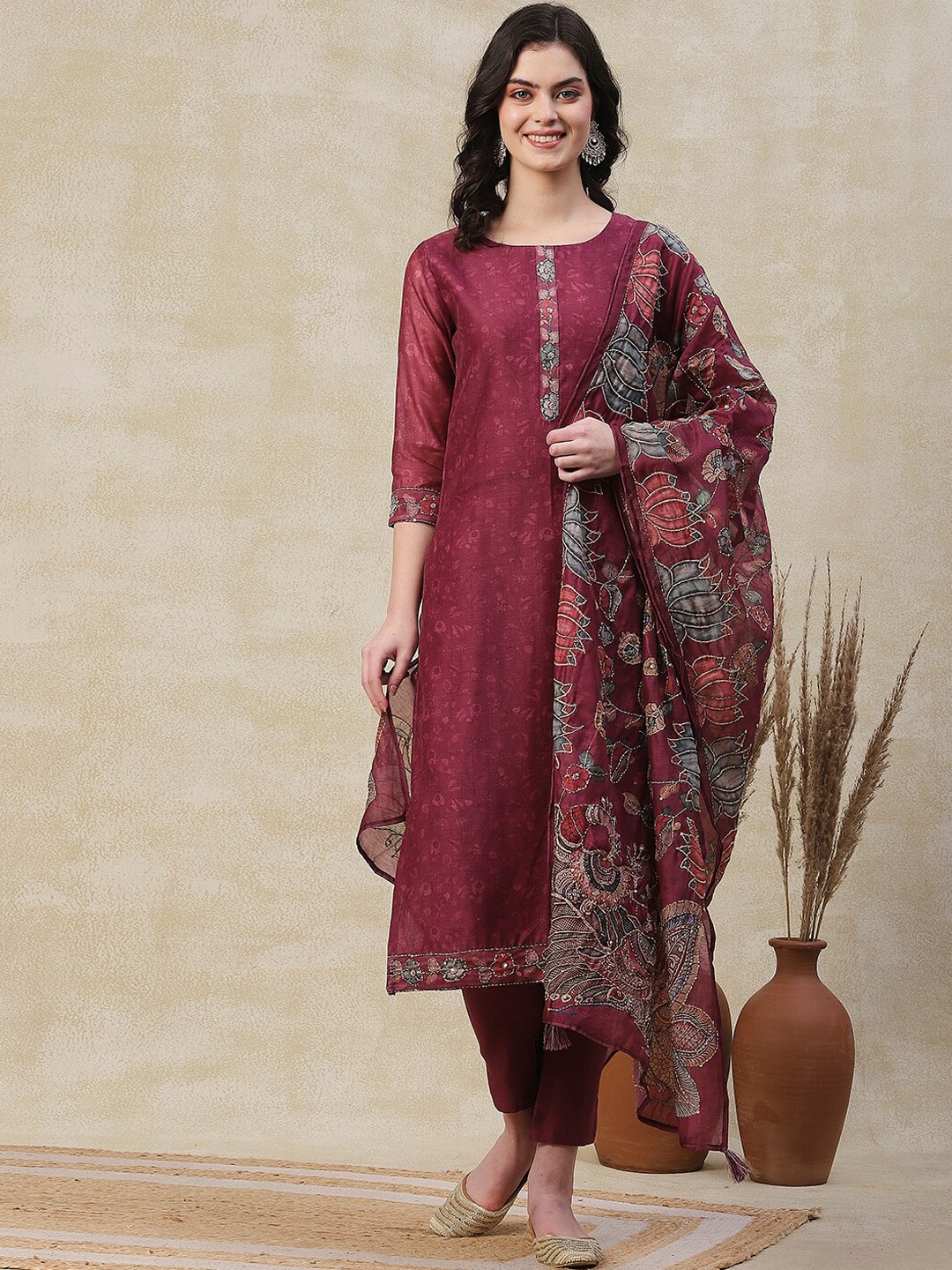 

FASHOR Embroidered Regular Kantha Work Kurta with Trousers & With Dupatta, Purple