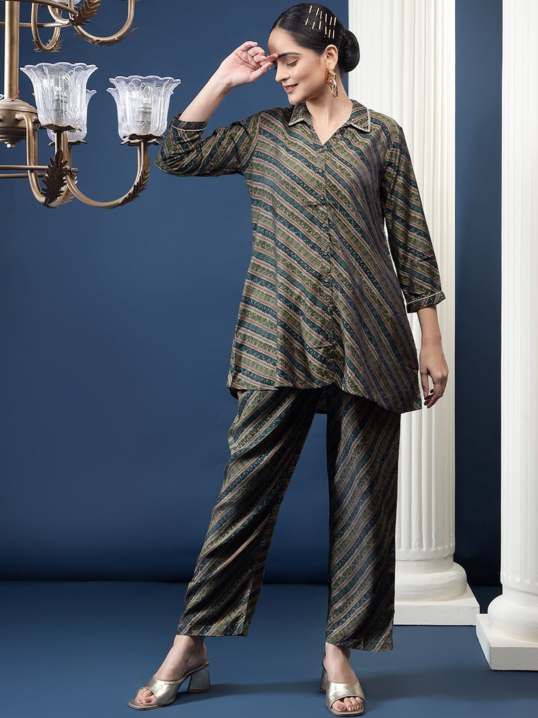 

Bani Printed Tunic With Trouser, Magenta