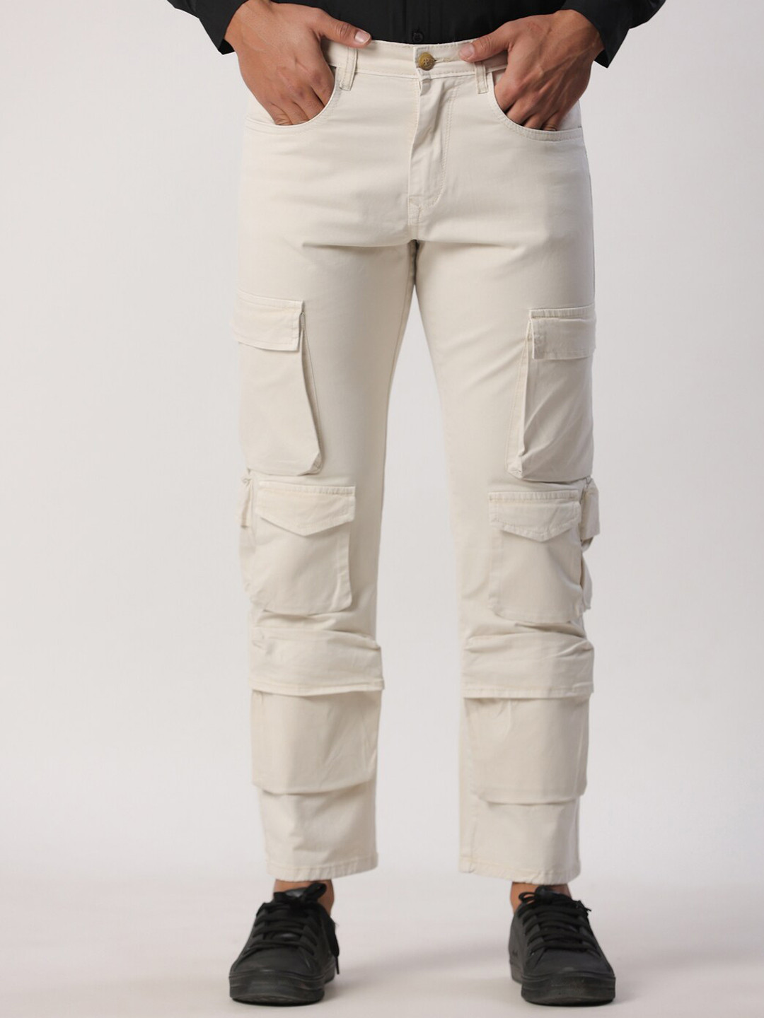 

Tistabene Men Mid Rise Cotton Cargo, Cream