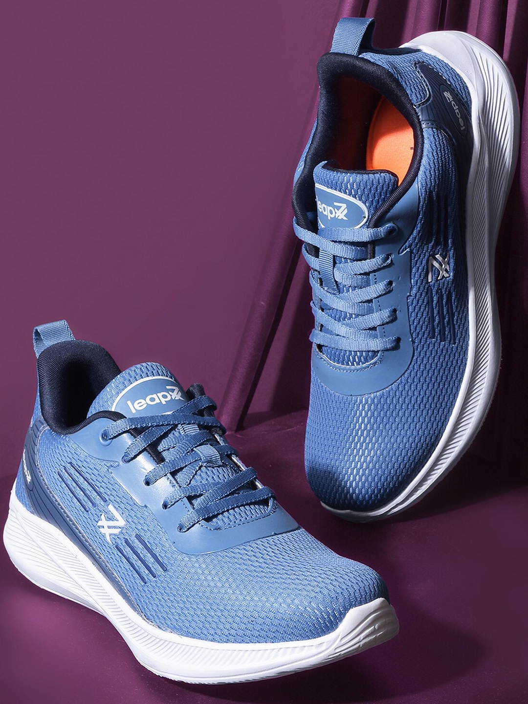 

Liberty Men Round Toe Running Shoes, Blue