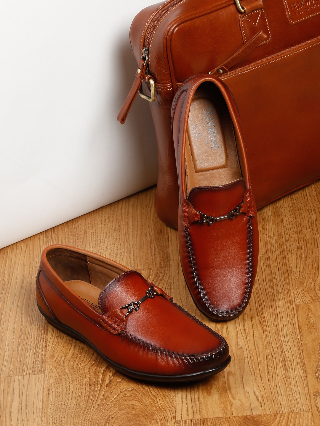 

Teakwood Leathers Men Loafers, Tan