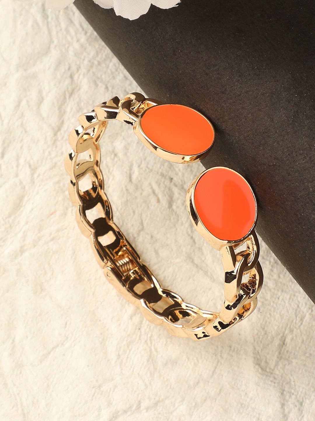 

DressBerry Gold-Toned Gold-Plated Bracelet