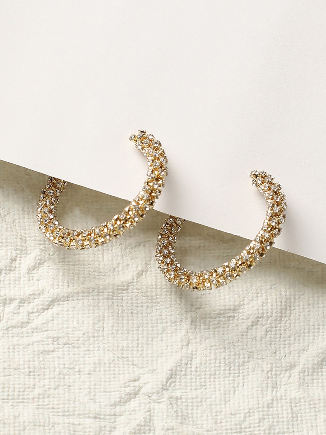 

DressBerry White Gold-Plated Hoop Earrings
